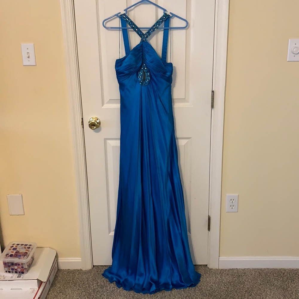 Aidan Mattox formal dress sz 4- perfect condition
